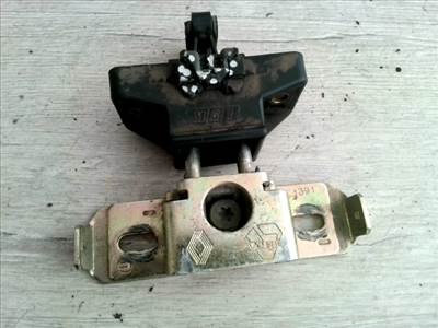 RENAULT R19 -92 Csomagtér ajtó zárszerkezet