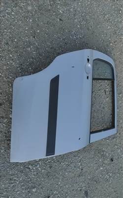 SUZUKI Celerio 2014.03.01- Jobb hátsó ajtó.