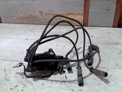 SUZUKI SWIFT 96-05 Gyújtáselosztó és gyertyakábelek