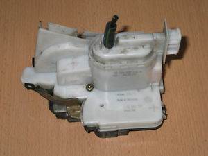 VOLKSWAGEN GOLF III. Jobb hátsó ajtó zárszerkezet központi záras