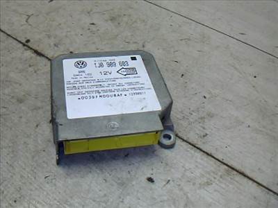 VOLKSWAGEN POLO III. 94-99 Légzsák indító elektronika