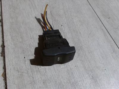 DACIA LOGAN 04.11-08.06 Ablakemelő kapcsoló pozíció független