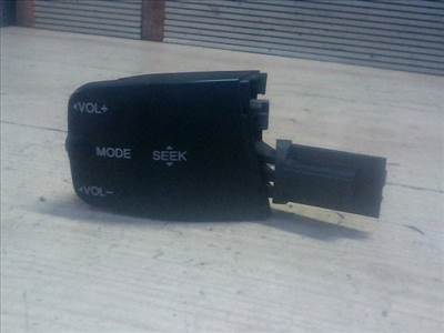 FORD FOCUS 04- Rádió kapcsoló