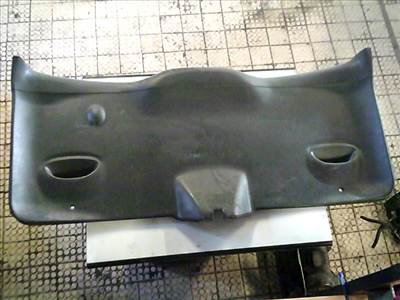 FORD FOCUS 98-04 Csomagtérajtó burkolat 