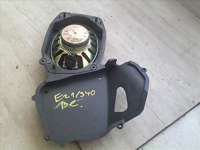 FORD MONDEO 01-07 Bal első hangszóró