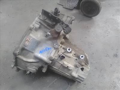 HYUNDAI ACCENT 03-06 Sebességváltó. benzines manuális