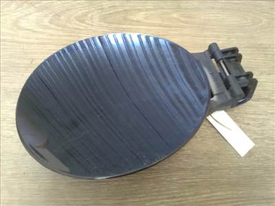 INFINITI G37 Cabrio Tankajtó