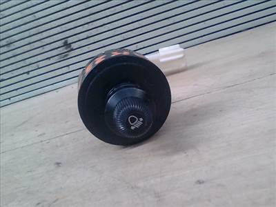 MITSUBISHI LANCER 96-98 Fényszórómagasság állító kapcsoló