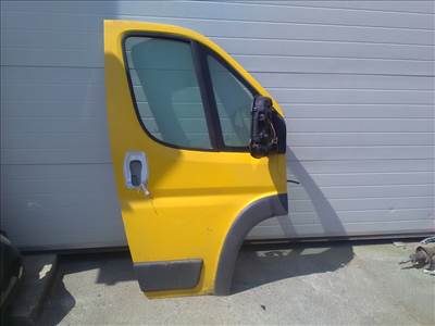 PEUGEOT Boxer 2014.01.01- Jobb első ajtó részeivel