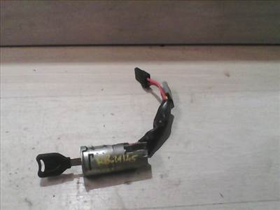 RENAULT CLIO 90-96 Gyújtáskapcsoló házzal