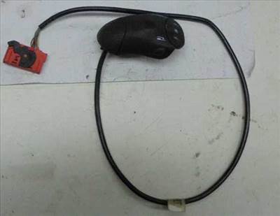 RENAULT CLIO 98-01 Rádió kapcsoló