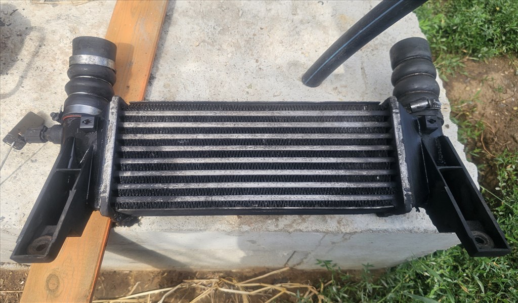 Ford Transit Connect Mk1 Intercooler hütő  1. kép