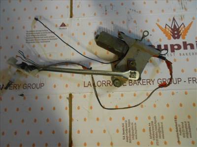 SUZUKI SWIFT 89-96 Ablaktörlő motor hátsó