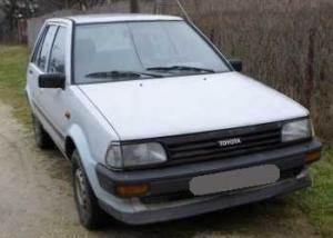 TOYOTA STARLET Ablaktörlő motor első