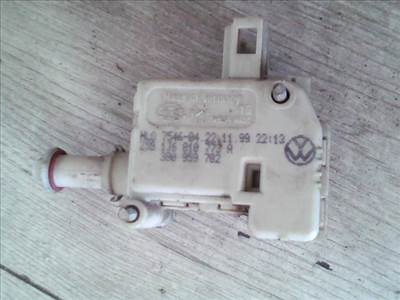 VOLKSWAGEN GOLF IV. Központizár motor 