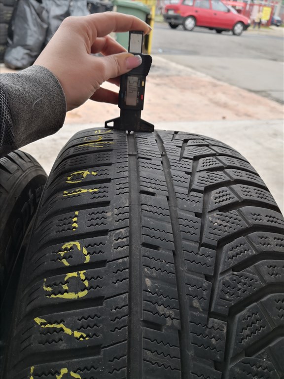 235/60 R17 Hankook téli gumi 10000ft a 2db/281/ 2. kép