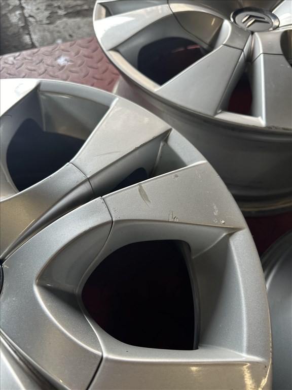  Citroen gyári 6,5x17 ET26 4x108 alufelni garnitúra 5. kép