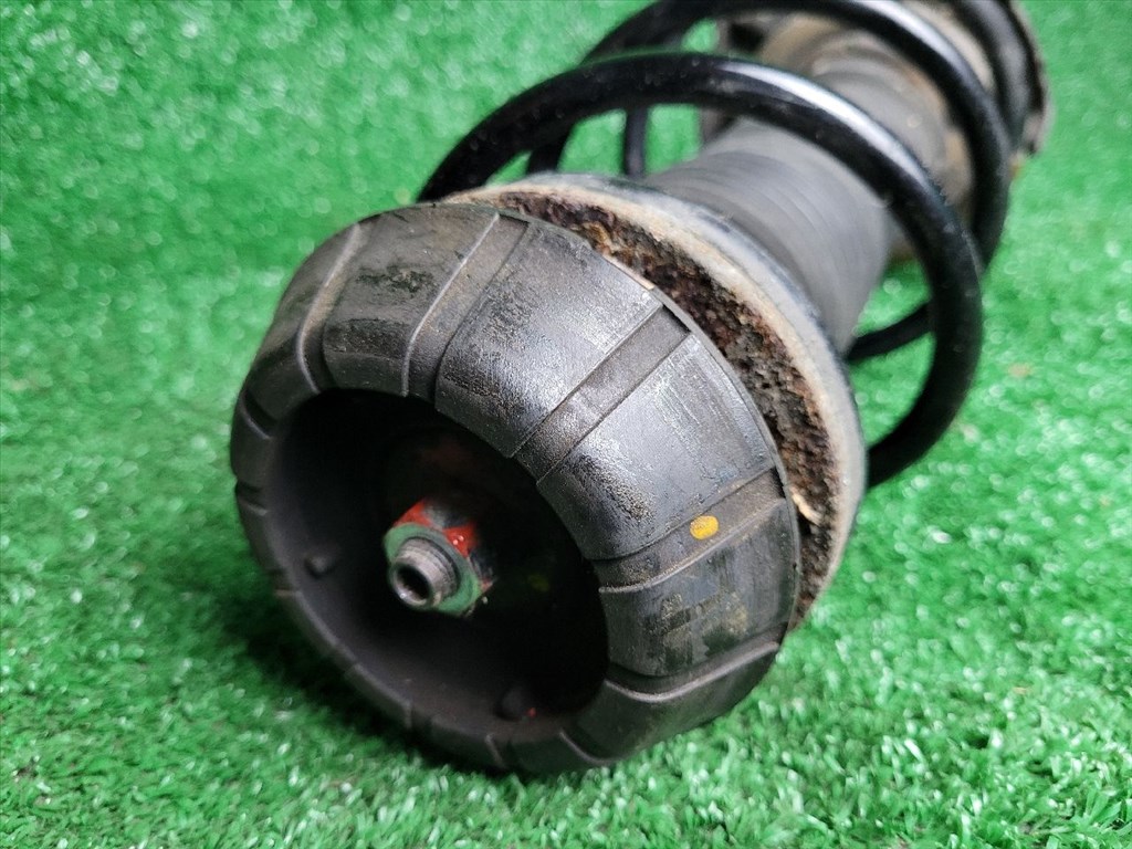 SUZUKI SWIFT IV Jobb első Gólyaláb (Lengécsillapító, Rugó) 4160168L00 5. kép