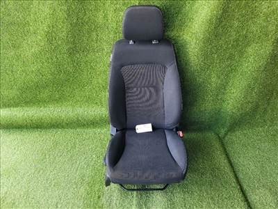 SUZUKI SX4 S-Cross II Jobb első Ülés