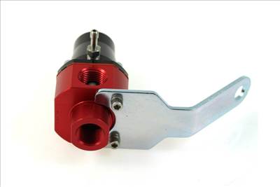Aeromotive üzemanyag nyomásszabályzó 1000HP 0,2-4 Bar 3/8" NPT piros/fekete