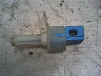 FIAT ALBEA 02.01.01-04.12.31 Féklámpa pedál kapcsoló