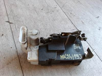 FIAT PUNTO II. Bal hátsó ajtó zárszerkezet központi záras