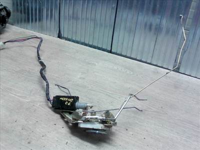 MAZDA 323 94-98 Bal hátsó ajtó zárszerkezet központi záras