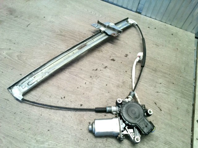 MAZDA PREMACY 99.01-05.10 Bal első ablakemelő szerkezet elektromos 1. kép