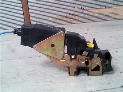 MITSUBISHI Space Star 2000.09.01-2004.12.03 Jobb első ajtó zárszerkezet központizáras