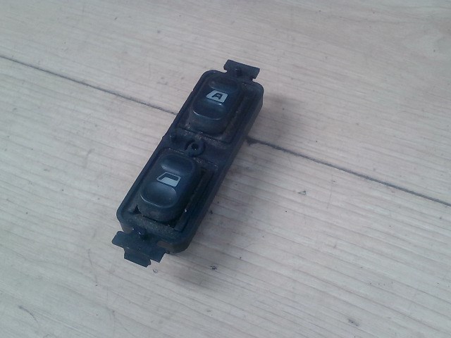 PEUGEOT 605 Ablakemelő kapcsoló pozíció független 1. kép