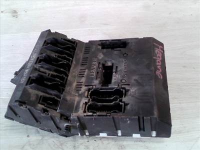 RENAULT MEGANE 95-99 Biztosítéktábla BCM BSI BSM SAM GEM modul 