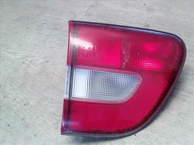SUZUKI Baleno 1998.09.01-2002.12.31 Bal belső hátsó lámpa