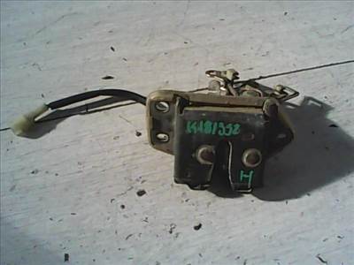 SUZUKI BALENO 95-98 Csomagtér ajtó zárszerkezet