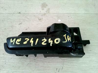 SUZUKI Celerio 2014.03.01- Jobb hátsó belső kilincs