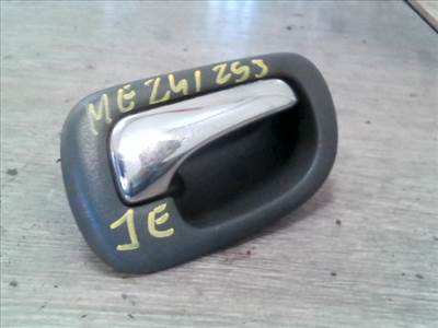 SUZUKI SWIFT 89-96 Jobb első belső kilincs