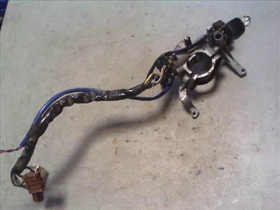 SUZUKI SWIFT 96- Gyújtáskapcsoló