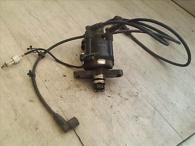 SUZUKI SWIFT 96-05 Gyújtáselosztó és gyertyakábelek