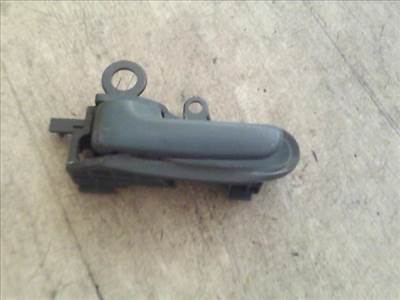 TOYOTA YARIS 99.04-05.09 Bal első belső kilincs