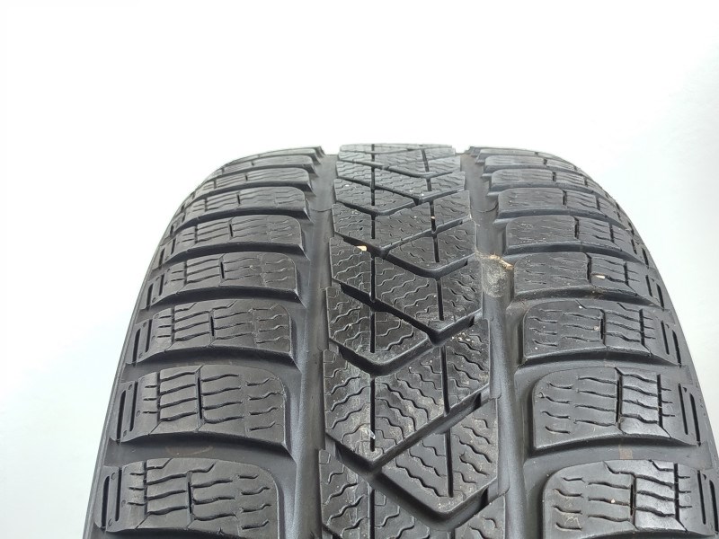 Pirelli Sottozero 3 215/55 R17  1. kép
