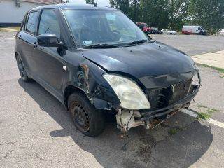 SUZUKI SWIFT III (MZ, EZ) Jobb első Ajtó (Üres lemez)