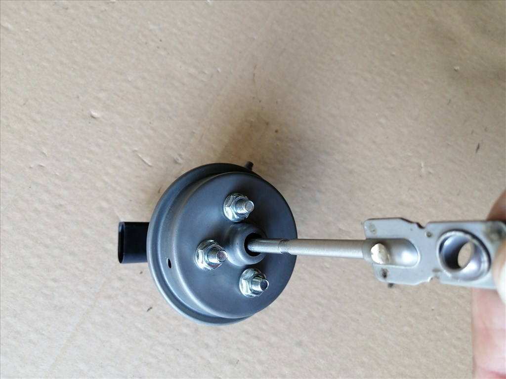 Volkswagen Crafter Turbó nyomásszabályzó szelep 4. kép