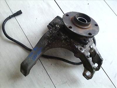 AUDI A8 94.06-02.12 Csonkállvány kerékaggyal bal hátsó