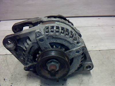 CHRYSLER PT CRUISER 99-06 Generátor.benzines