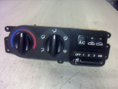 HYUNDAI LANTRA 96- Fűtés vezérlő panel