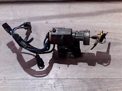 MAZDA 323 85-89 Gyújtáskapcsoló