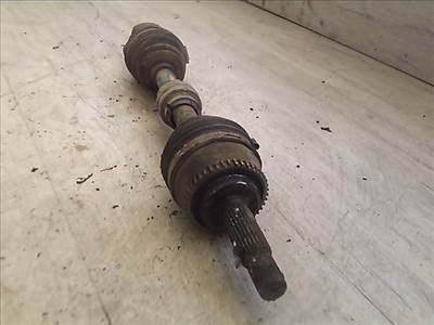 MITSUBISHI CARISMA 99.08- Bal első féltengely