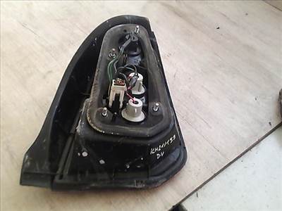 MITSUBISHI COLT 98-03 Bal hátsó lámpa