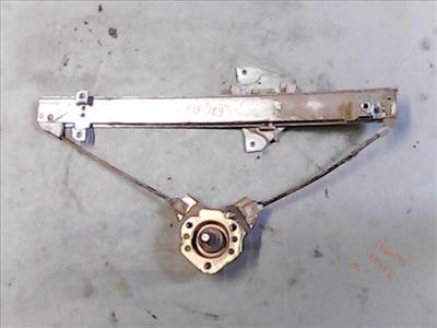 MITSUBISHI PAJERO 91-97 Jobb hátsó ablakemelő szerkezet mechanikus