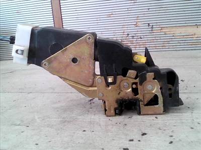 MITSUBISHI Space Star 2000.09.01-2004.12.03 Jobb első ajtó zárszerkezet központizáras