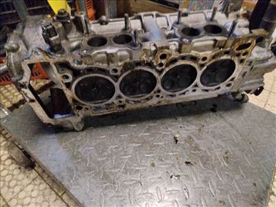 NISSAN PRIMERA P12 2001-2007 Hengerfej. benzines